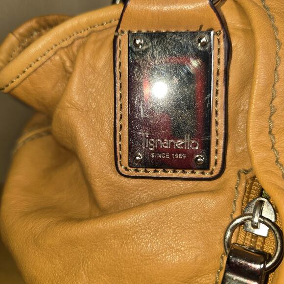 Tan Tignanello Soft Leather Purse Handbag 15x10x4 with Matching Wallet 7.5x4 - Picture 6 of 13